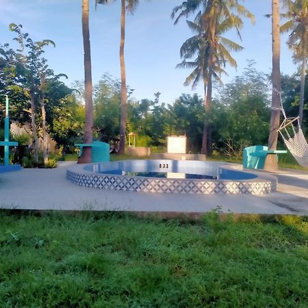 Amigos Bungalows Гілі-Мено Екстер'єр фото