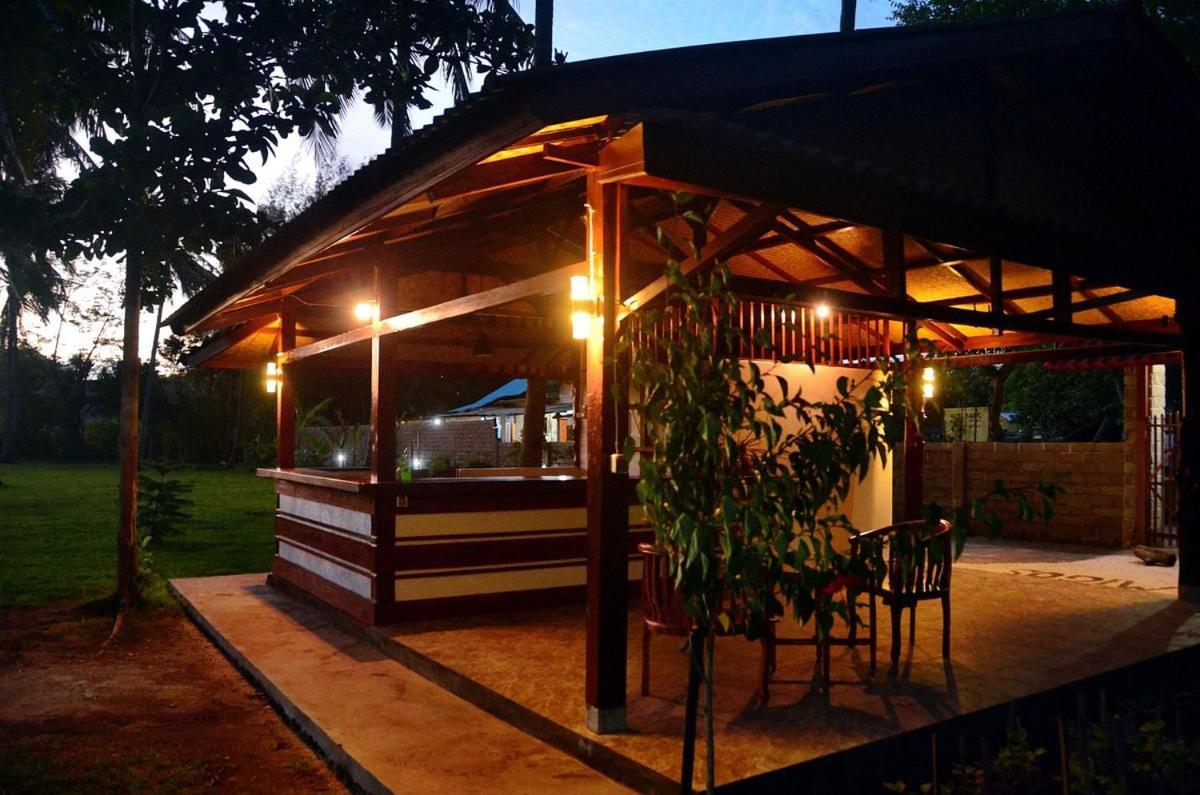 Amigos Bungalows Гілі-Мено Екстер'єр фото